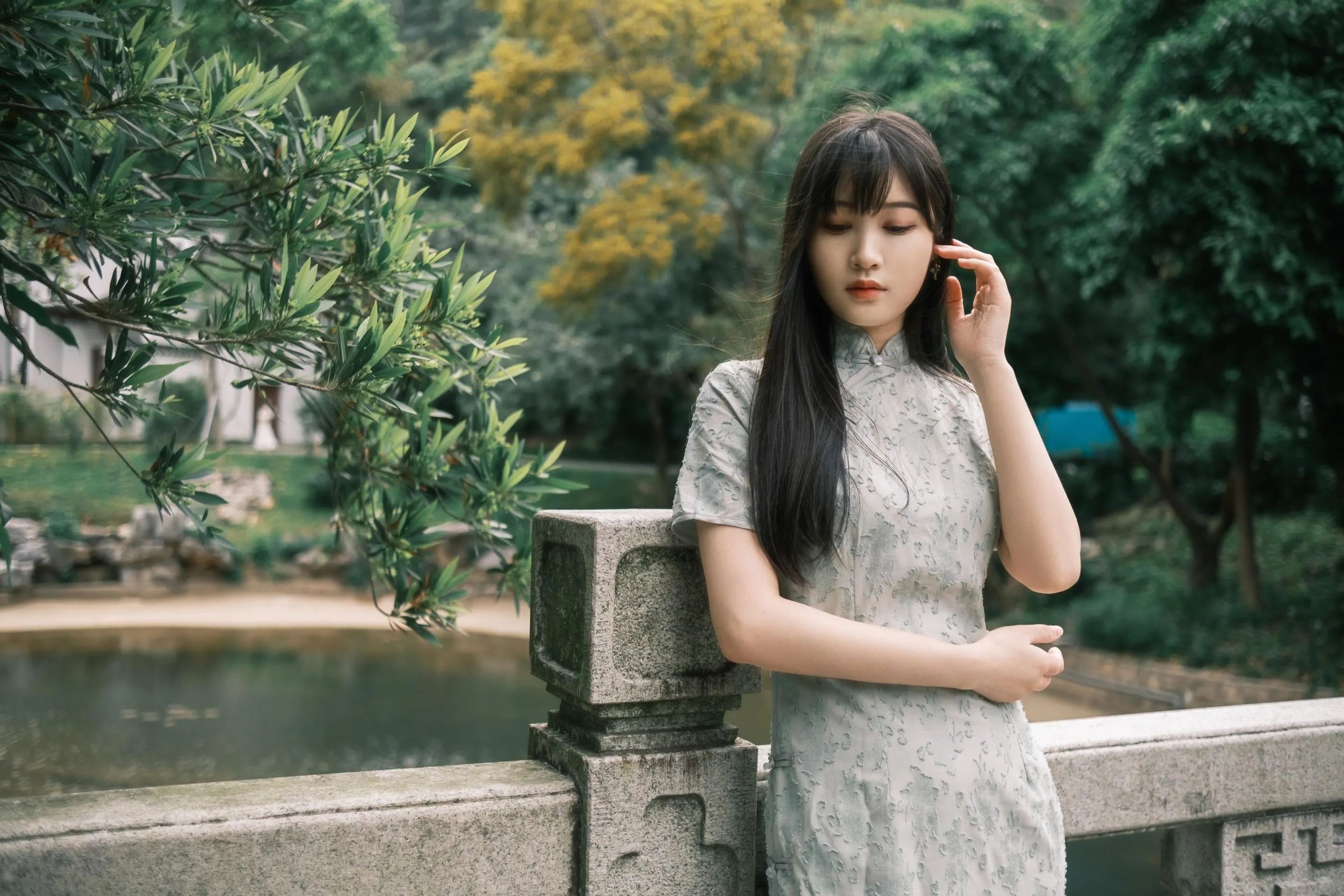 [艺图语] 2022.06.08 丁香一样的姑娘 呆呆 [34P]插图2